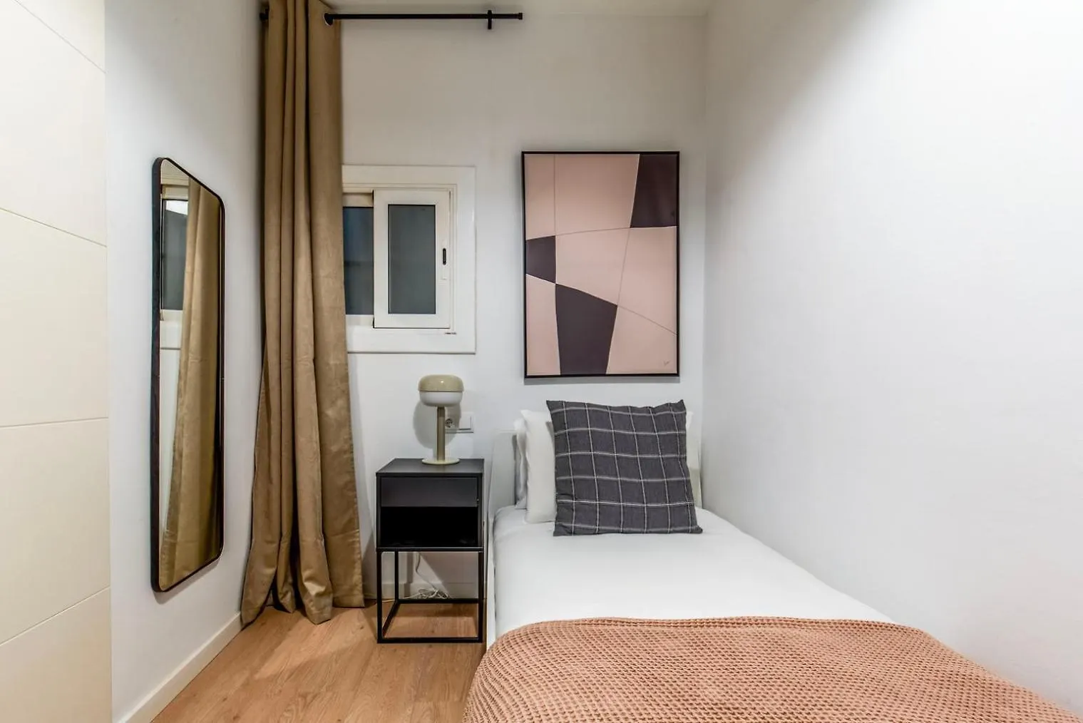바르셀로나 Blueground La Dreta De Leixample Balcony Bcn-130 아파트 0*,